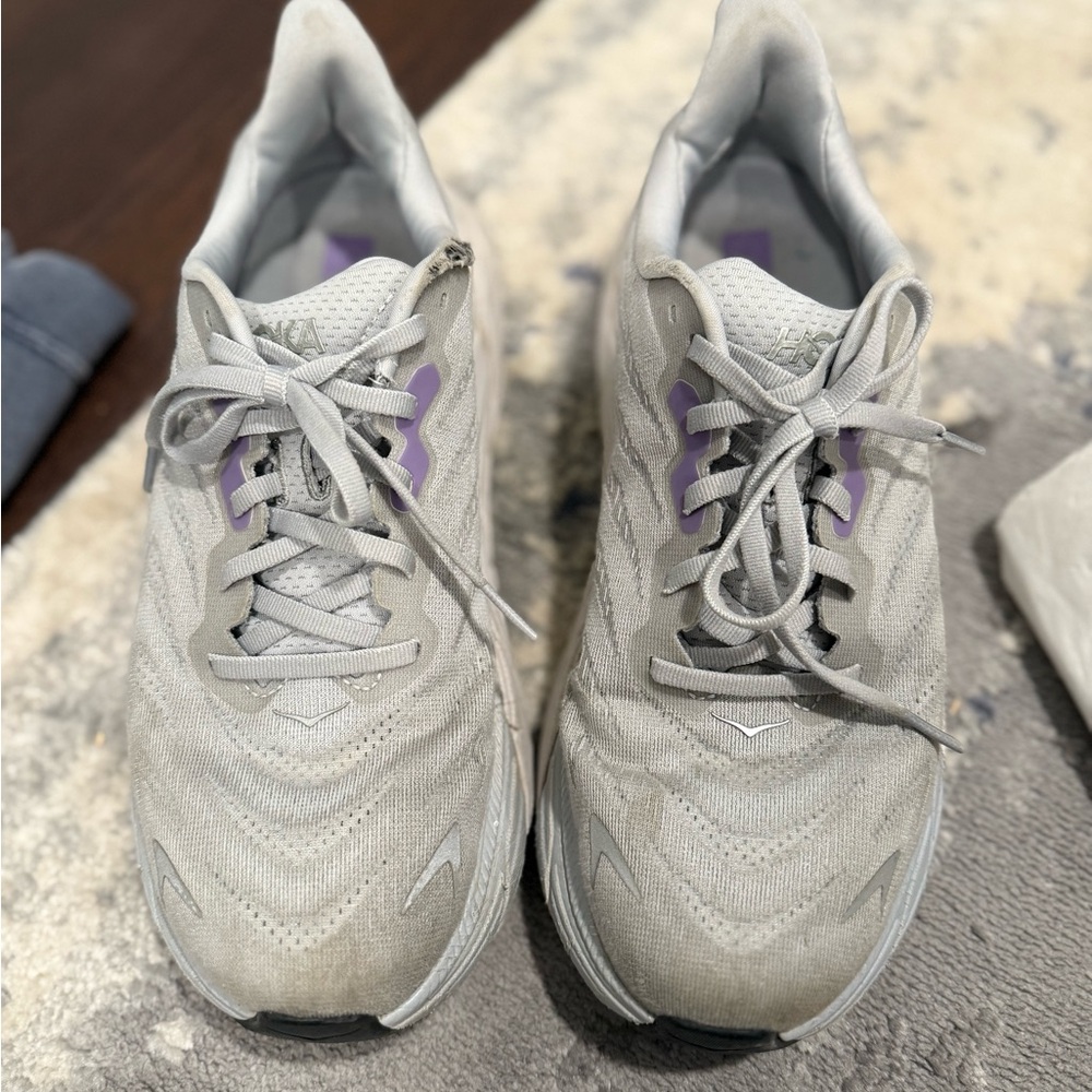 Stylish Gray Athletic Sneakers